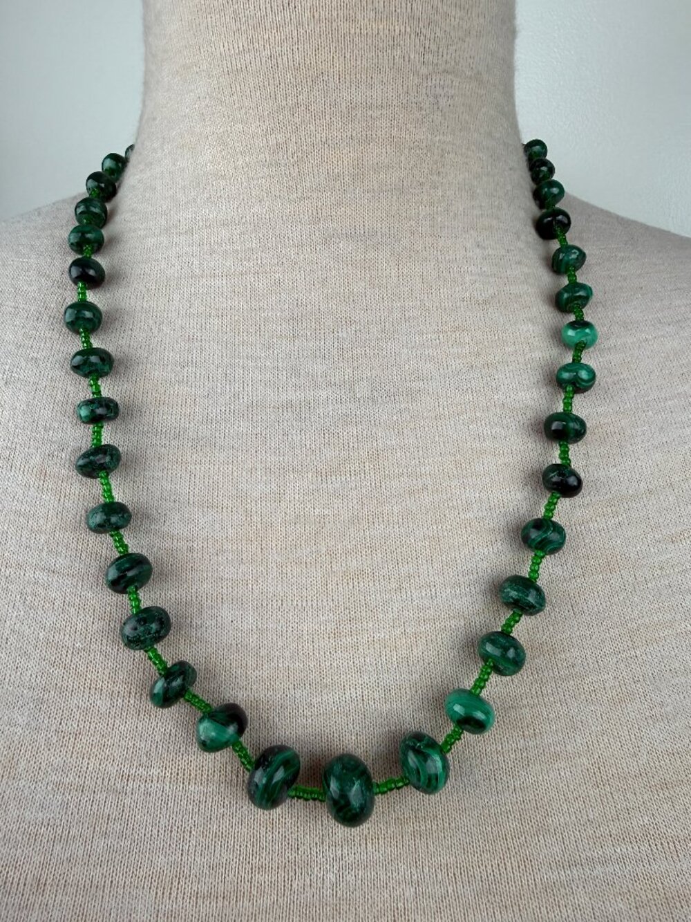 Vintage Graduated Pullover Malachite Stone Beaded Necklace 26"